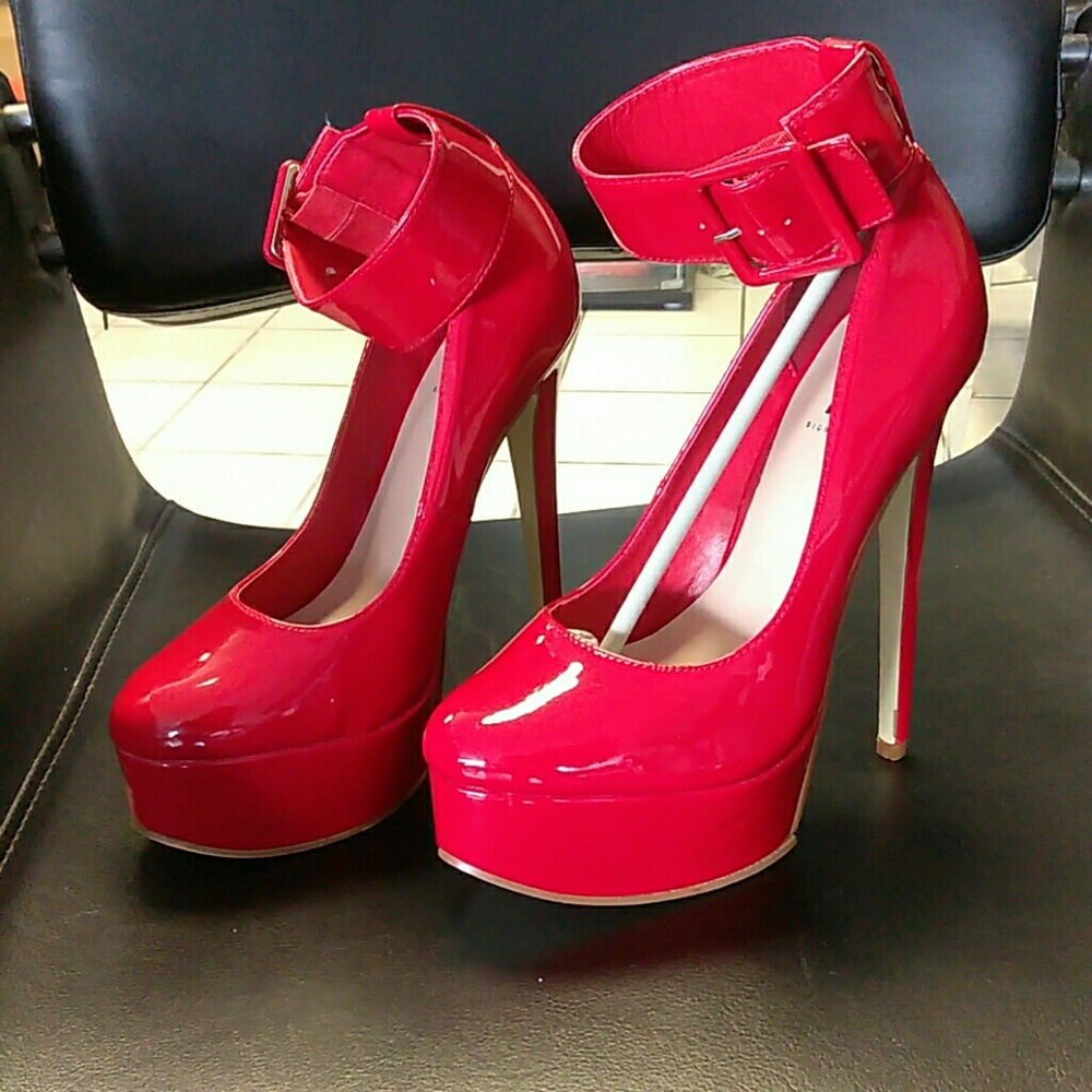 Signature Pumps